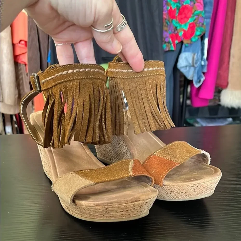Minnetonka Fringe Suede Platform Wedge Sandals - Brown